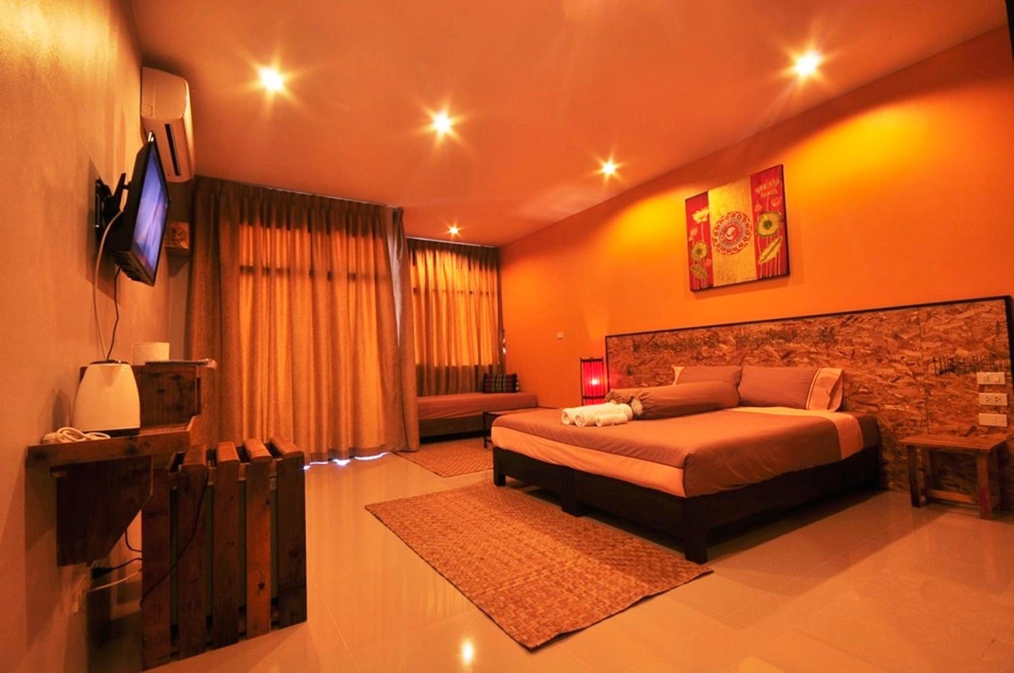The Bedroom Nai Harn Beach Eksteriør bilde